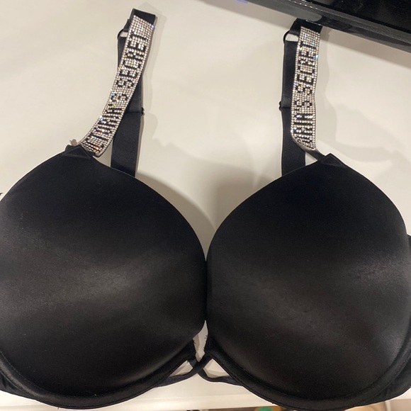 Victoria Secret Rhinestone Bra - Picture 1 of 5
